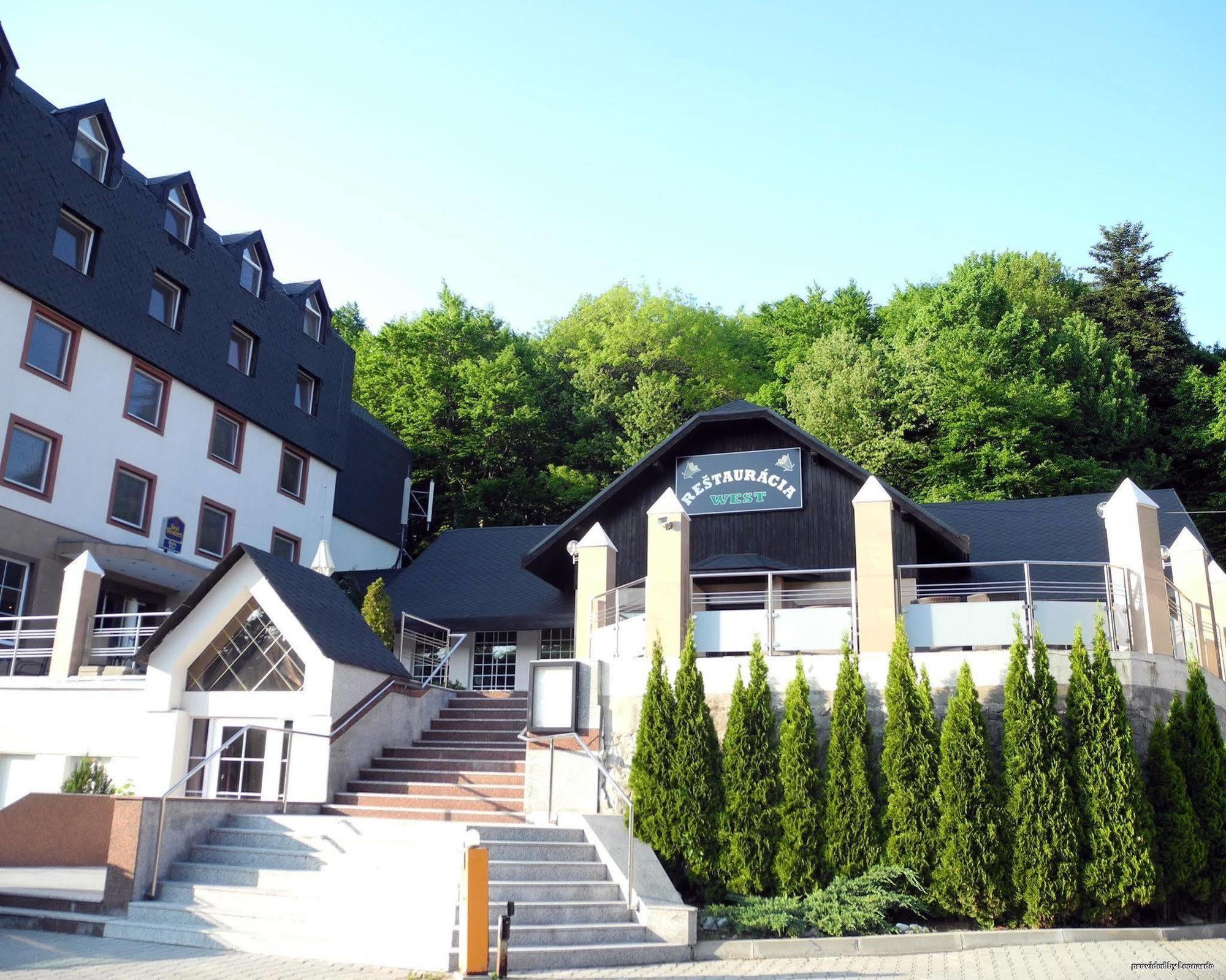 Hotel West Bratislava Extérieur photo