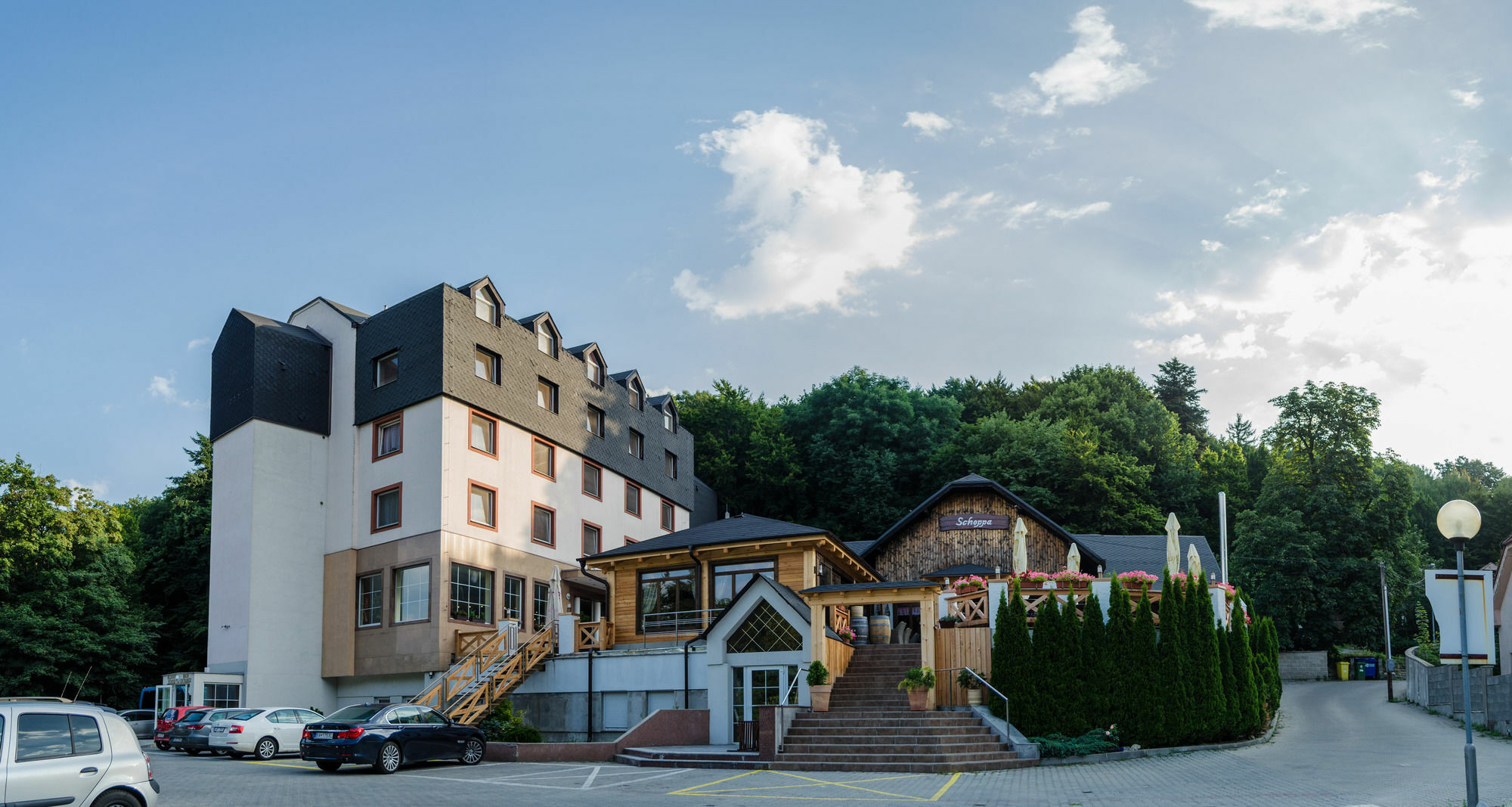Hotel West Bratislava Extérieur photo